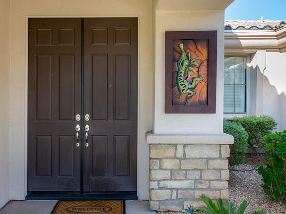3rd image of 74086 Kokopelli Cir