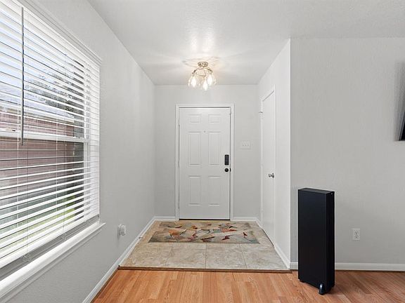 5th image of 3814 Brighton Springs Lane