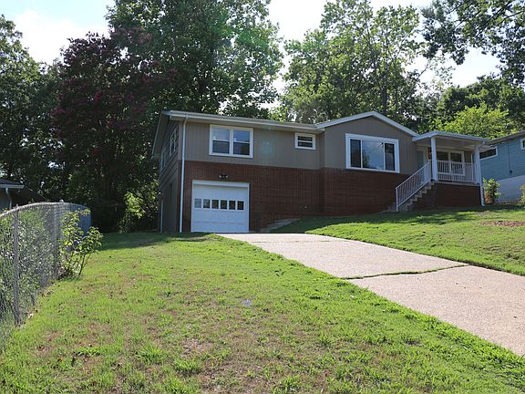 2nd image of 3659 Knollwood Dr
