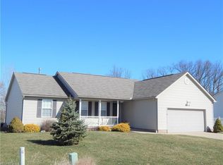 2038 Summer Evening Dr, Canal Fulton, OH 44614