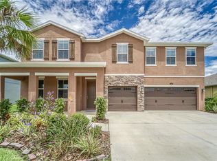 5462 Suncatcher Dr, Wesley Chapel, FL 33545
