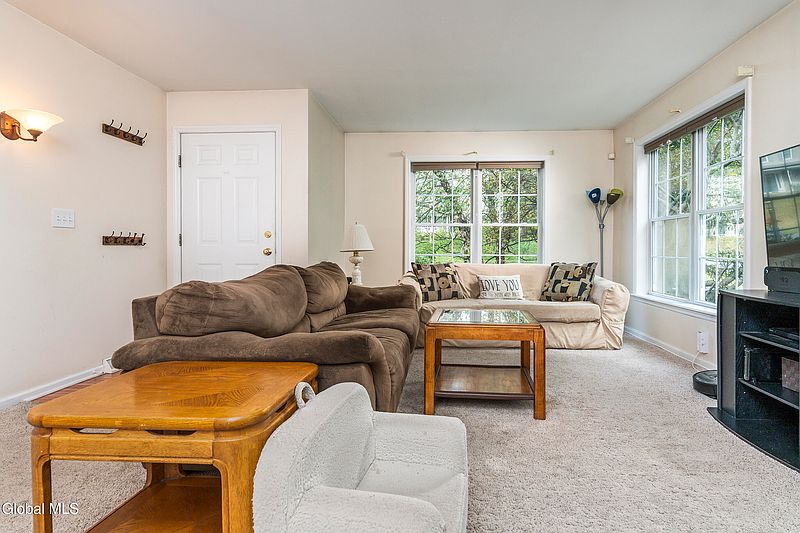 5th image of 1143 Clute Crest Drive