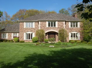 21970 W Pine Lake Cir, Kildeer, IL 60047