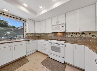 16 Majorca Dr, Rancho Mirage, CA 92270