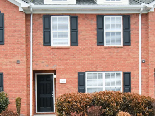1028 Sitting Bull Xing, Murfreesboro, TN 37128