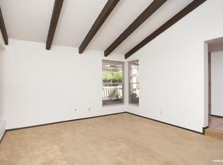 217 E Brook Hollow Dr, Phoenix, AZ 85022