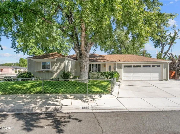 1380 Dodson Way, Sparks, NV 89431