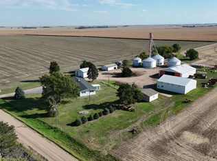 1210 W 7th Rd, Aurora, NE 68818