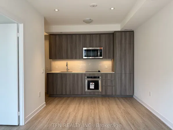 15 Richardson St, Toronto, ON