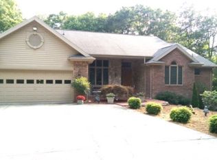 830 Dula Rd, Spruce Pine, NC 28777