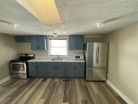 3rd image of 336 S West St