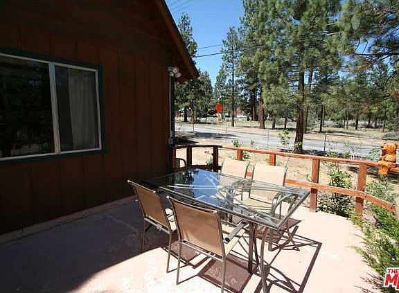 4th image of 802 E Country Club Blvd