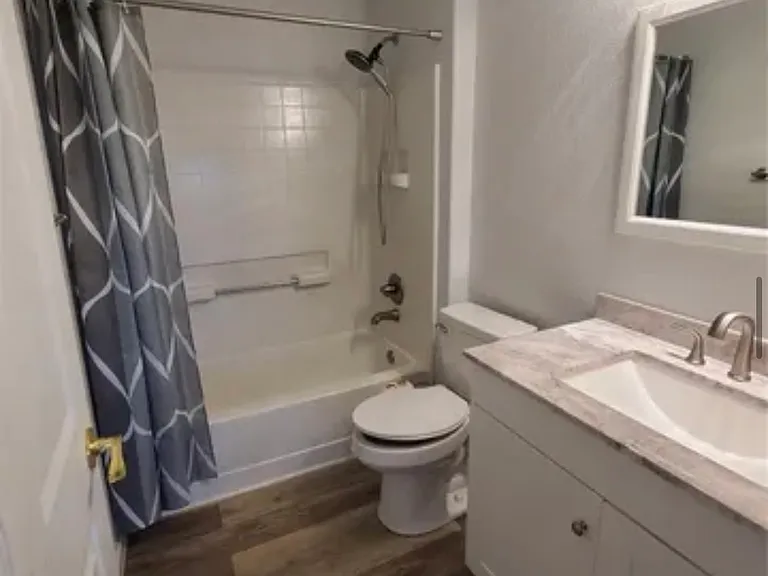 10140 E Carolina Dr #204 — Photo 5