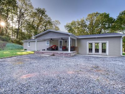144 John Glover Rd, Hampton, TN, 37658