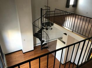 125 Court St APT B3, New Haven, CT 06511