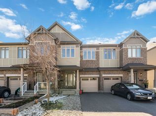 521 Rioja St, Ottawa, ON K2S0V9