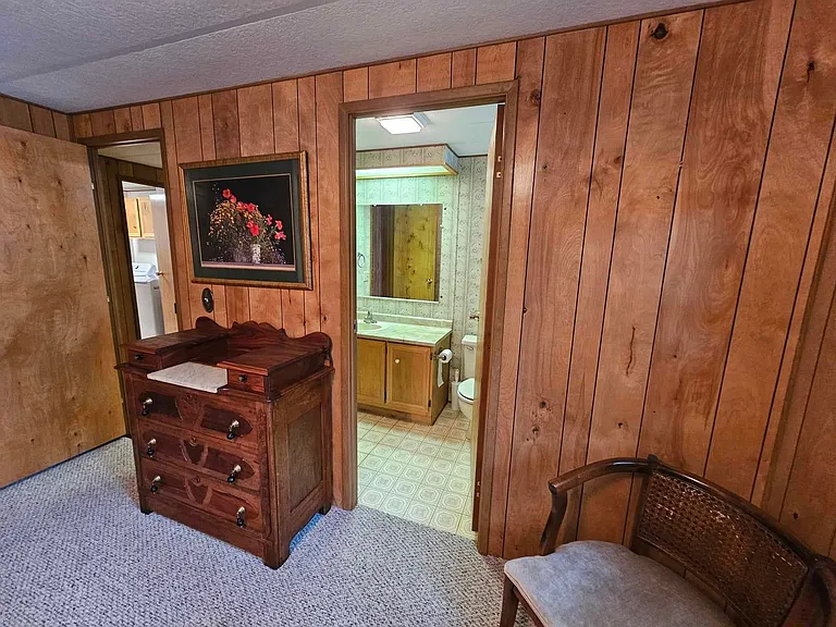 31468 Kings Point Rd — Photo 8