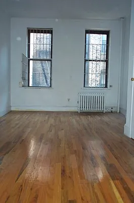 Rented by Tower Brokerage | media 44