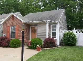 3928 Seasons Point, Evansville, IN 47715