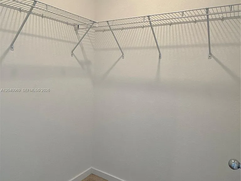105 NE 3rd Ct — Photo 8