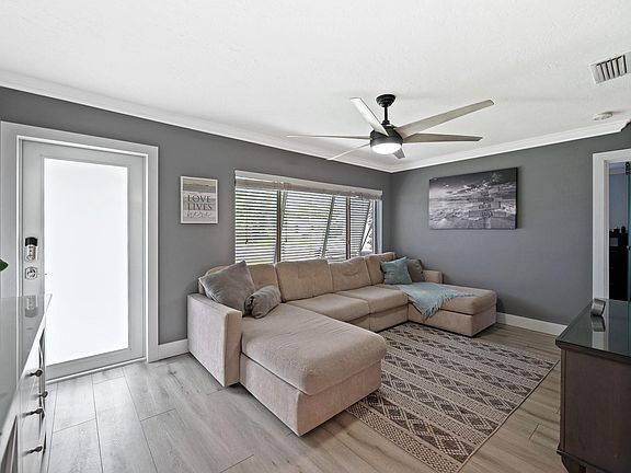 4th image of 330 NE 60th Street