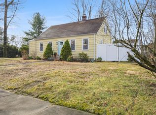 30 Highbrook Rd, Norwalk, CT 06851