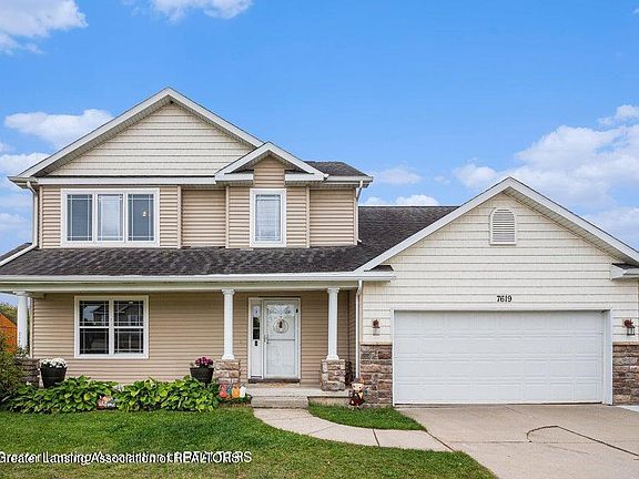 3rd image of 7619 Taragreen Dr
