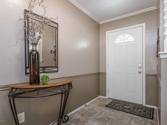 2nd image of 4031 Montague Dr