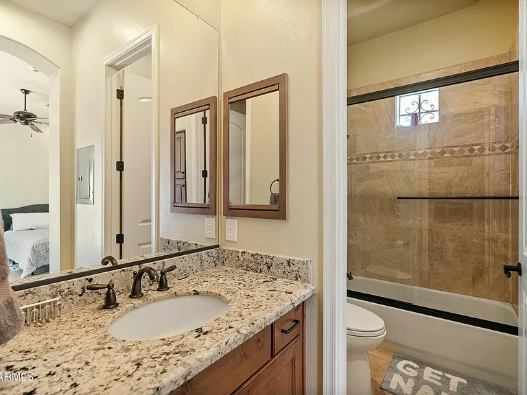 7425 W Caro Rd #2 — Photo 13