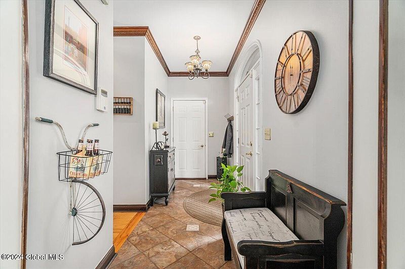 4th image of 95 Calhoun Drive