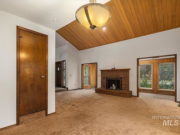 2nd image of 3561 S Yorktown Way