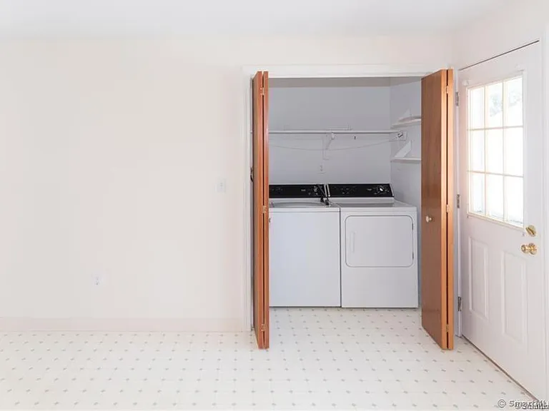 6 Larkspur Ln #6 — Photo 6