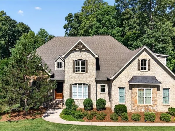 7611 Calmeria Ct, Kernersville, NC 27284
