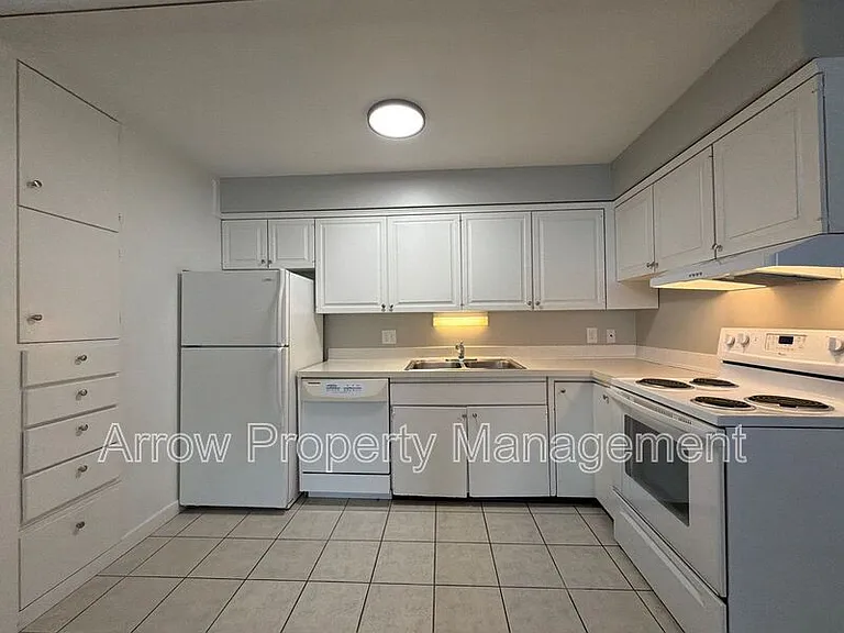 2501 N St #208 — Photo 2