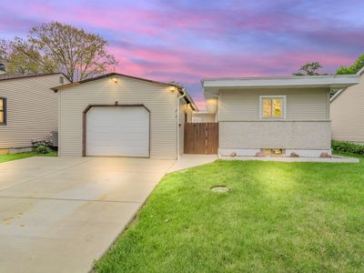 212 S Weston Ave, Elgin, IL, 60123