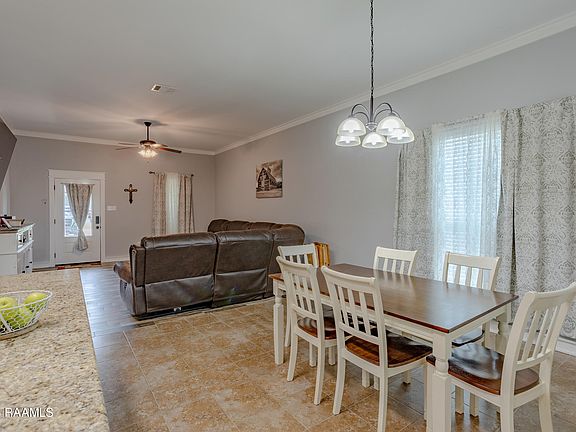 5th image of 8946 Rue Blanc