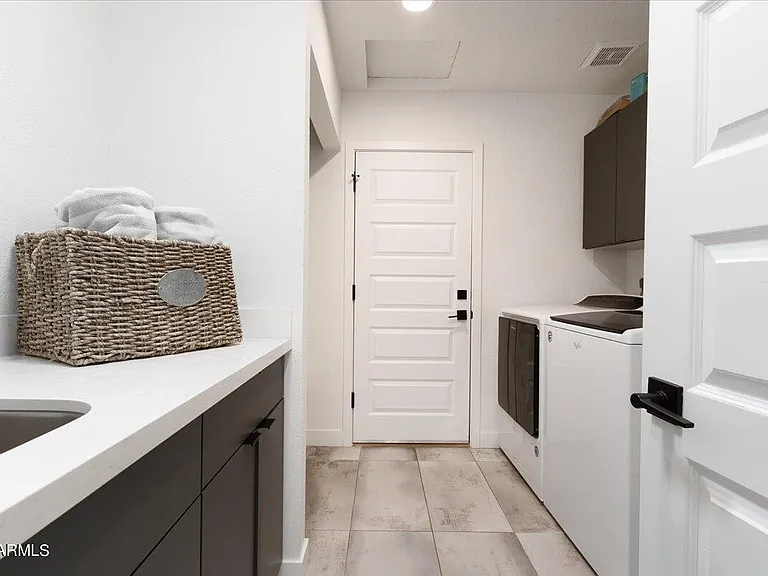 11601 N 50th Pl — Photo 14