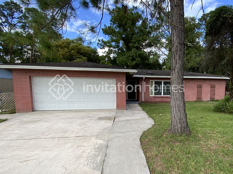 1st image of 7733 Lisa Dr E