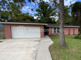 7733 Lisa Dr E, Jacksonville, FL 32217