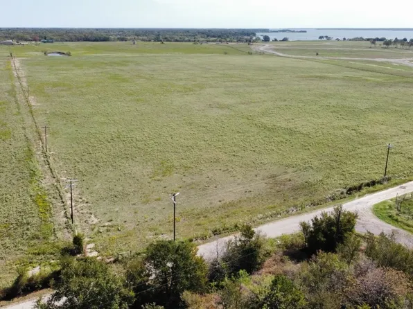 SE County Road 2210, Corsicana, TX 75109