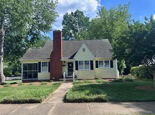 302 Vintage Ave SW, Winston Salem, NC 27127