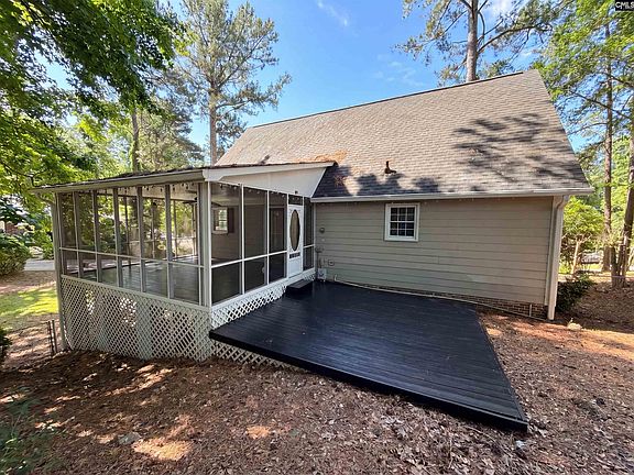 5th image of 260 Woodwinds Dr
