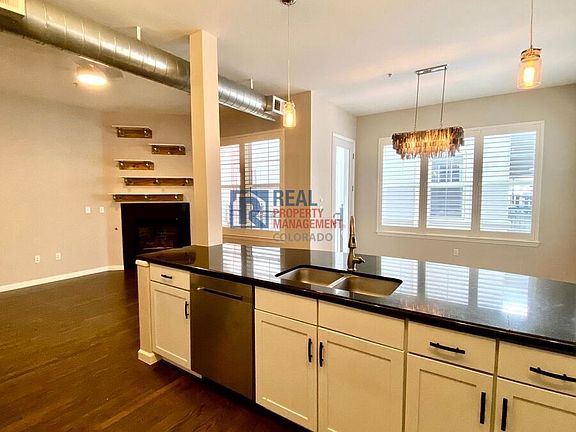 5th image of 1489 Steele St APT 205