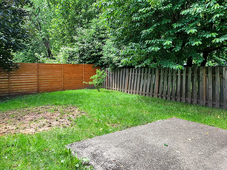 9817 N Clarendon Ave — Photo 35