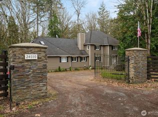 24010 SE 168th St, Issaquah, WA 98027