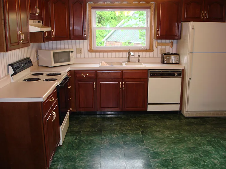 554 Hecla Rd — Photo 10