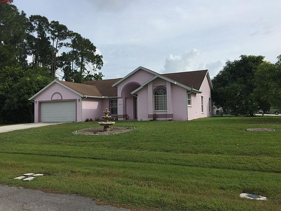 4th image of 1697 SE Aires Ln