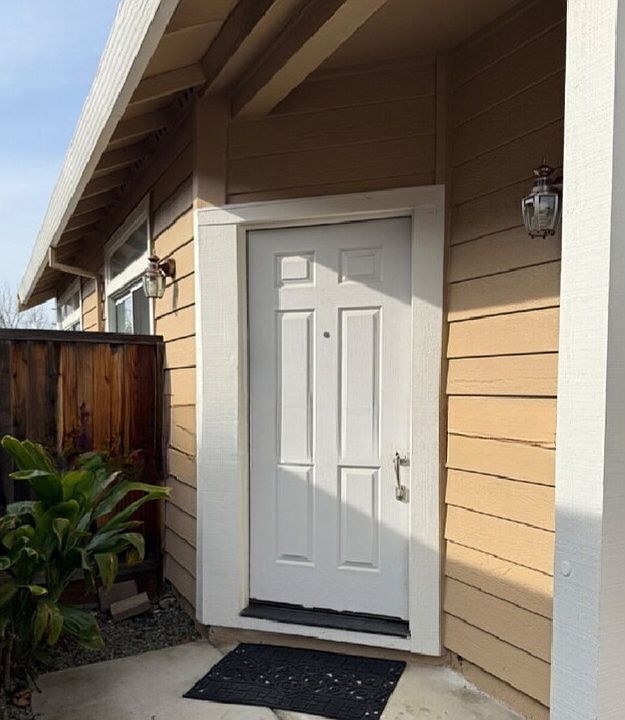 1st image of 3134 Ferngrove Way