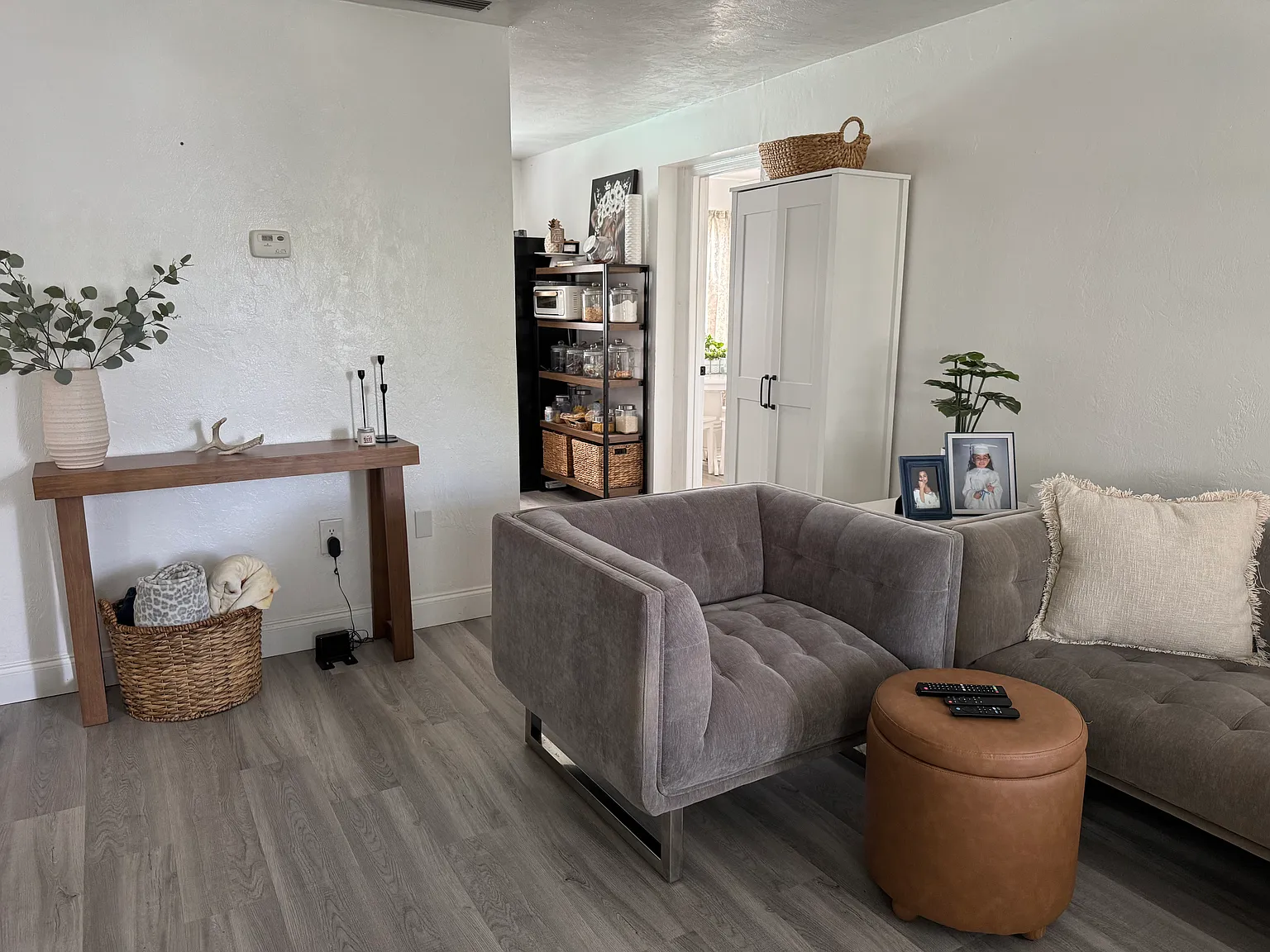 2608 Anastasia Dr — Photo 3