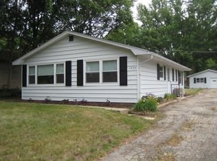 1935 Lakewood Dr, Wilmington, IL